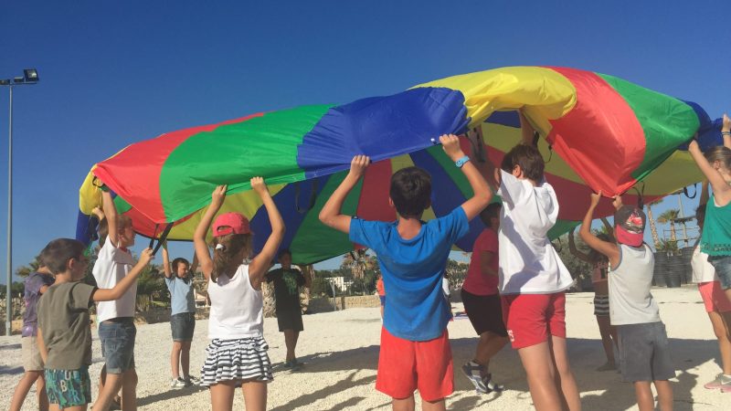 Paraguas Natural School